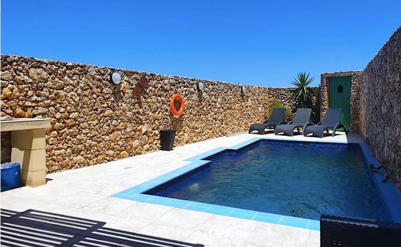 Petra Farmhouse B&B Nadur Luaran gambar