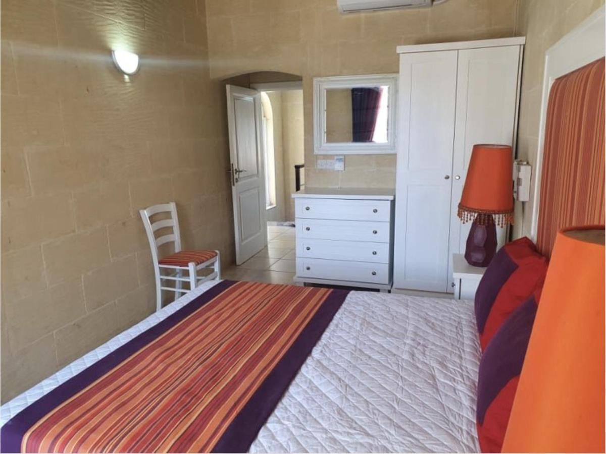 Petra Farmhouse B&B Nadur Luaran gambar