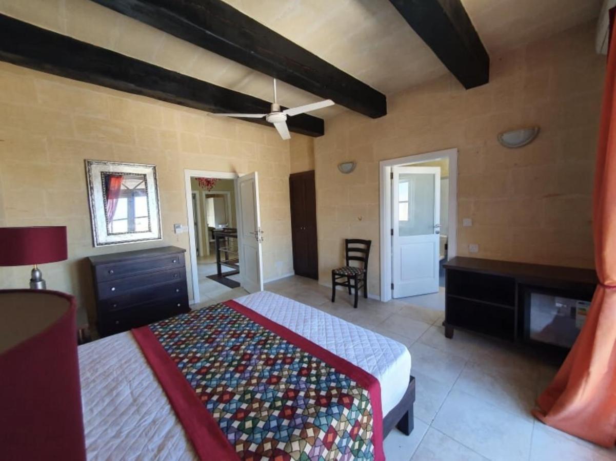 Petra Farmhouse B&B Nadur Luaran gambar