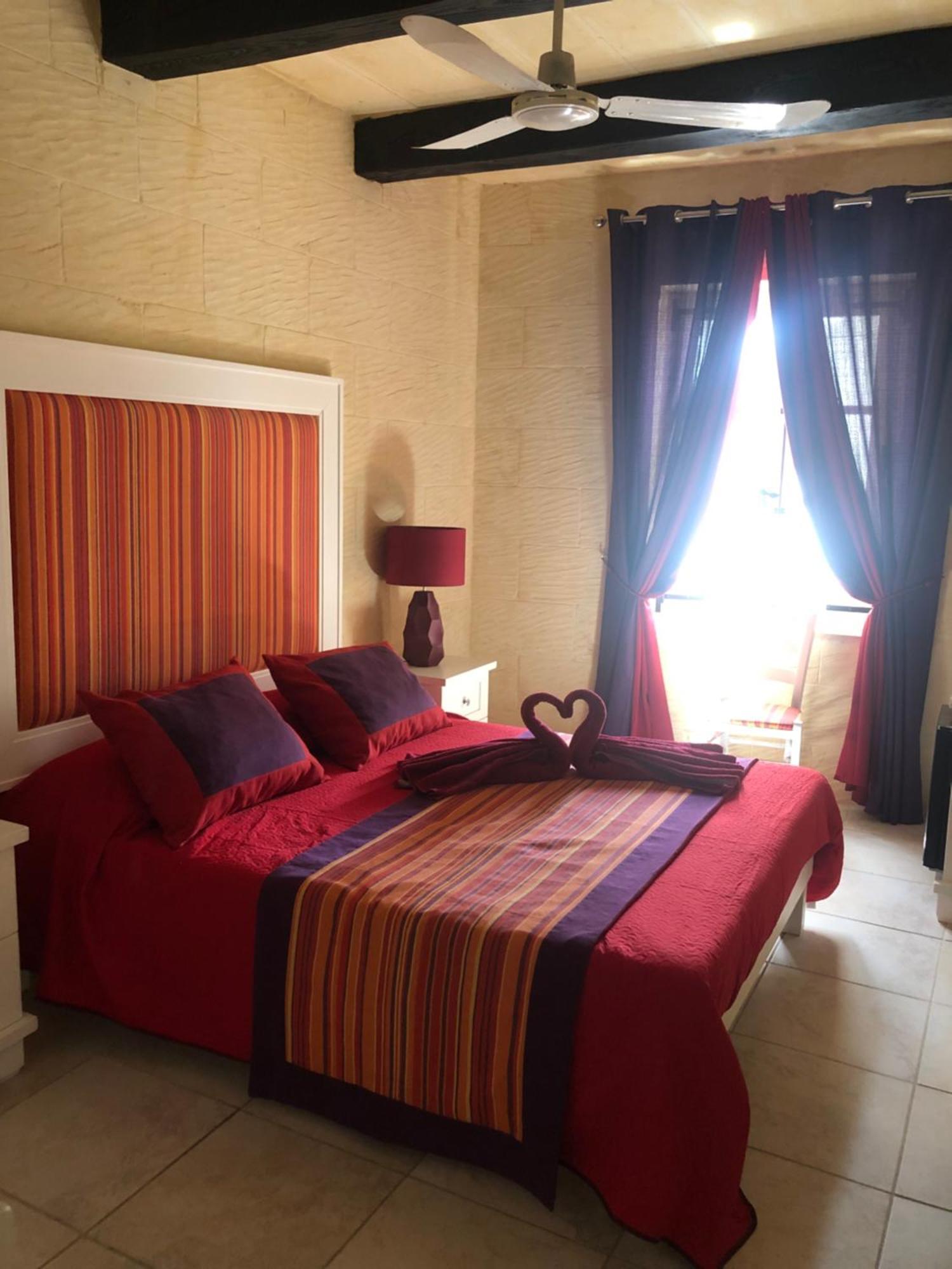 Petra Farmhouse B&B Nadur Luaran gambar